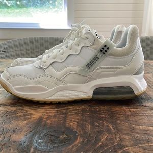 COPY - Mens nike air Jordan  000 23 low tops size 12